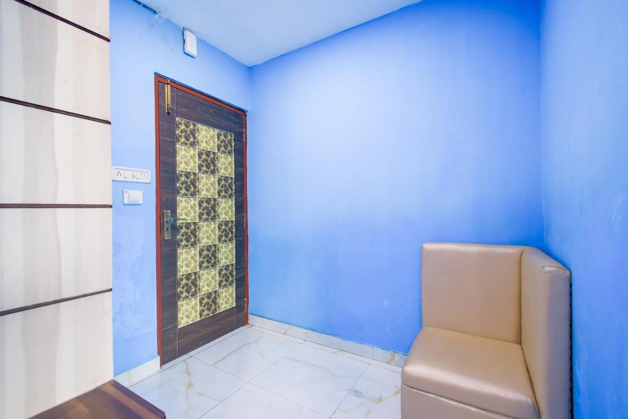Hotel Blue Abedin Kalküta Dış mekan fotoğraf